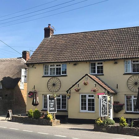 The George At Donyatt Bed & Breakfast Ilminster Exterior photo
